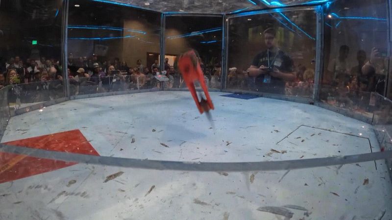 Beetleweight\nLosers Bracket - Round 3\nJust a lil guy VS  Defiant