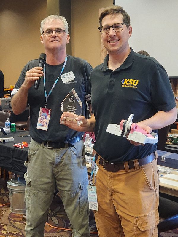 Beetle Weight Champion\nKatana, Team Silly Goose